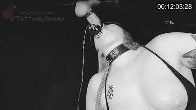 예쁜 소녀 와 완전한 가슴 에 the gloryhole